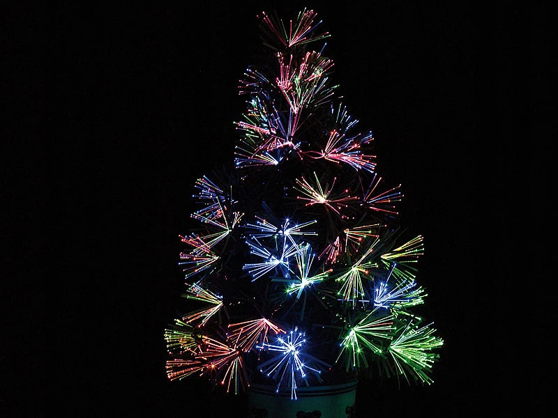 2 Sapins De Noël Artificiels Lumineux Avec Fibre Optique LED 7 2 Sapins De Noël Artificiels Lumineux Avec Fibre Optique LED – Image 7